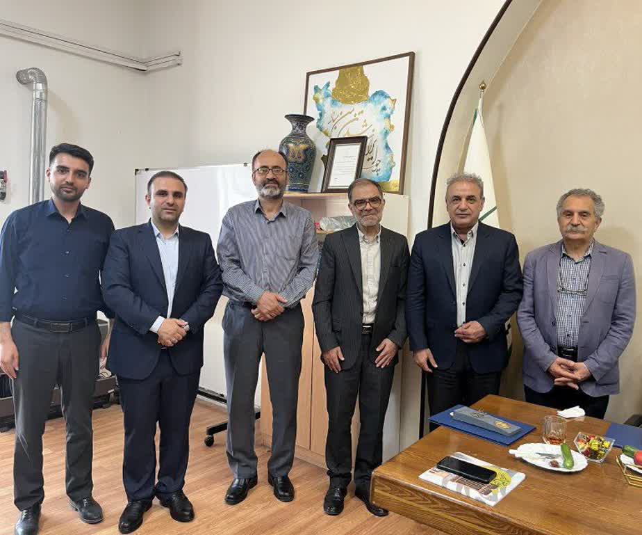 توسعه همکاری‌های مشترک فرهنگی و هنری بنیاد فاتح و خانه هنرمندان استان البرز